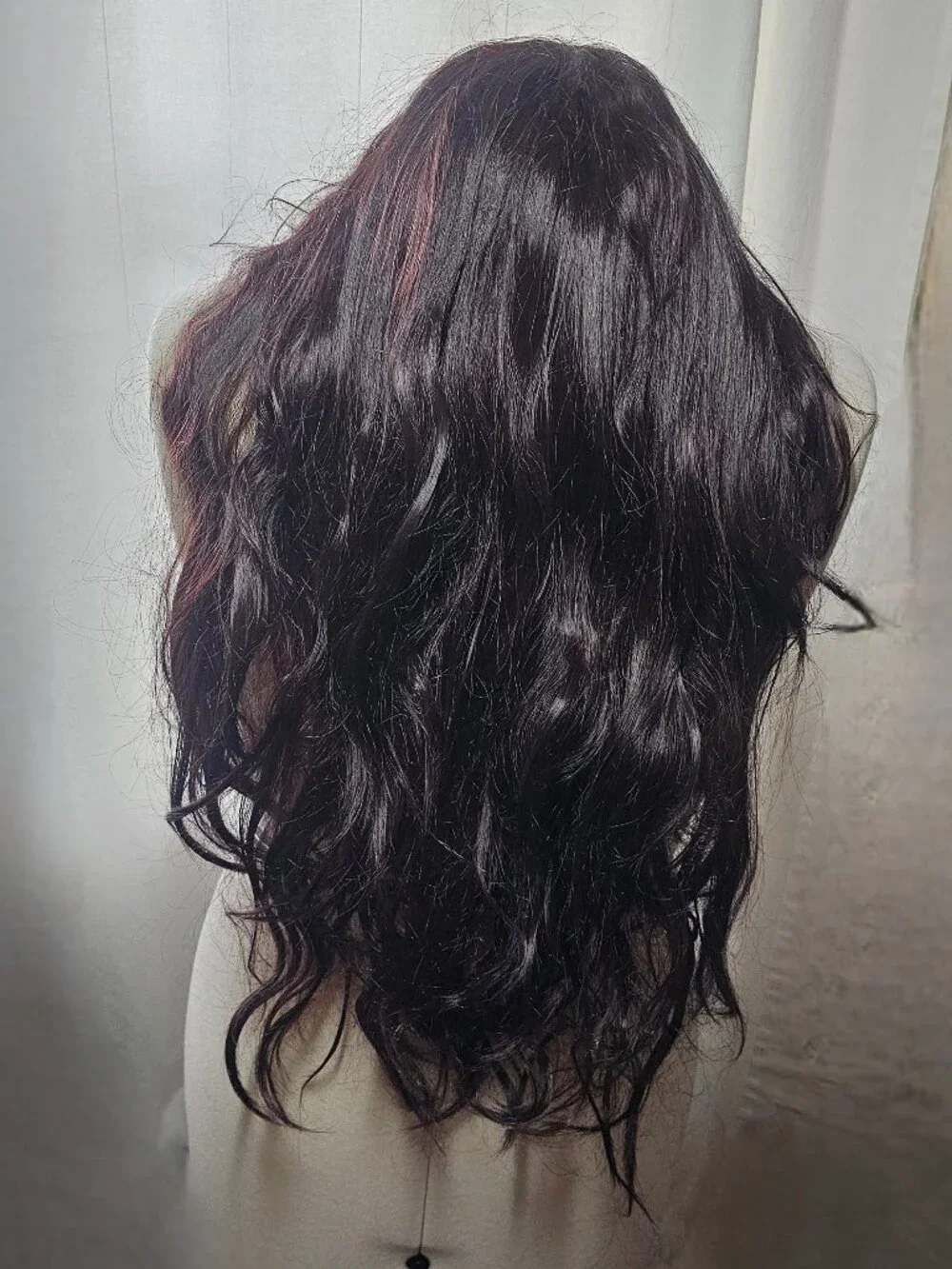 Long, dark brown synthetic hair wig with bangs